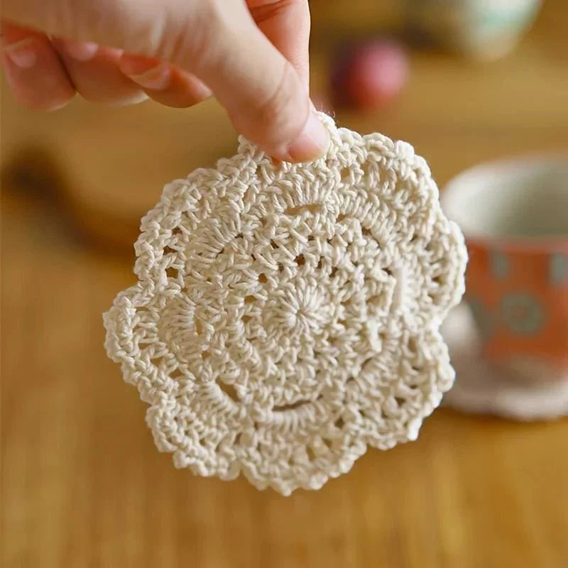 GIFTORA BLOOM Boho Floral Crochet Coasters For Vintage Decor | compagnien