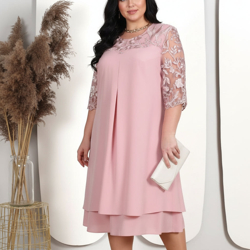Grace Gala-kjole: Plus size broderet banketkjole