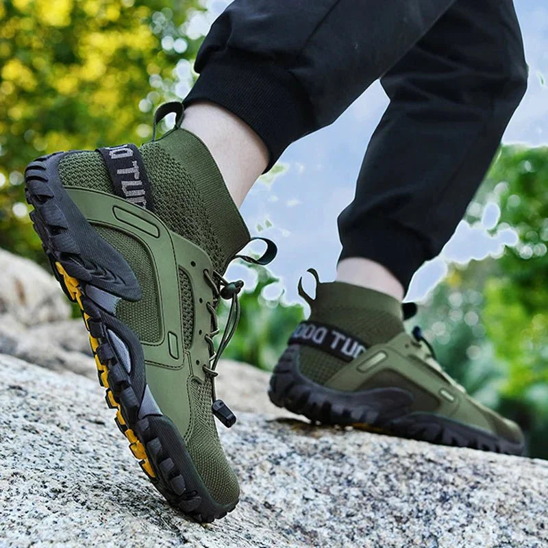 أحذية أكوا رجالية من HYDROHIKE بتصميم سريع الجفاف وثبات آمن
