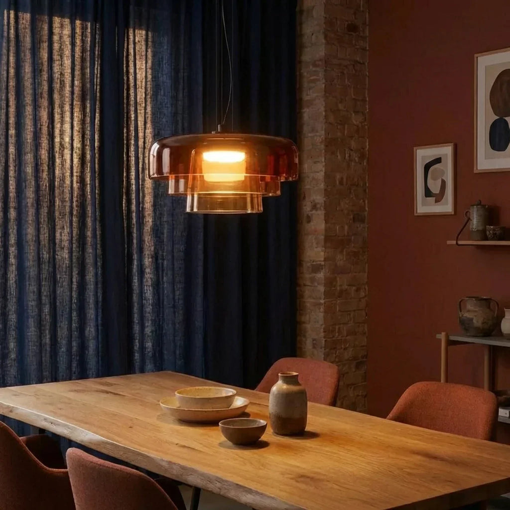Závěsné světlo ve stylu Bauhaus se třemi barevnými skleněnými patry