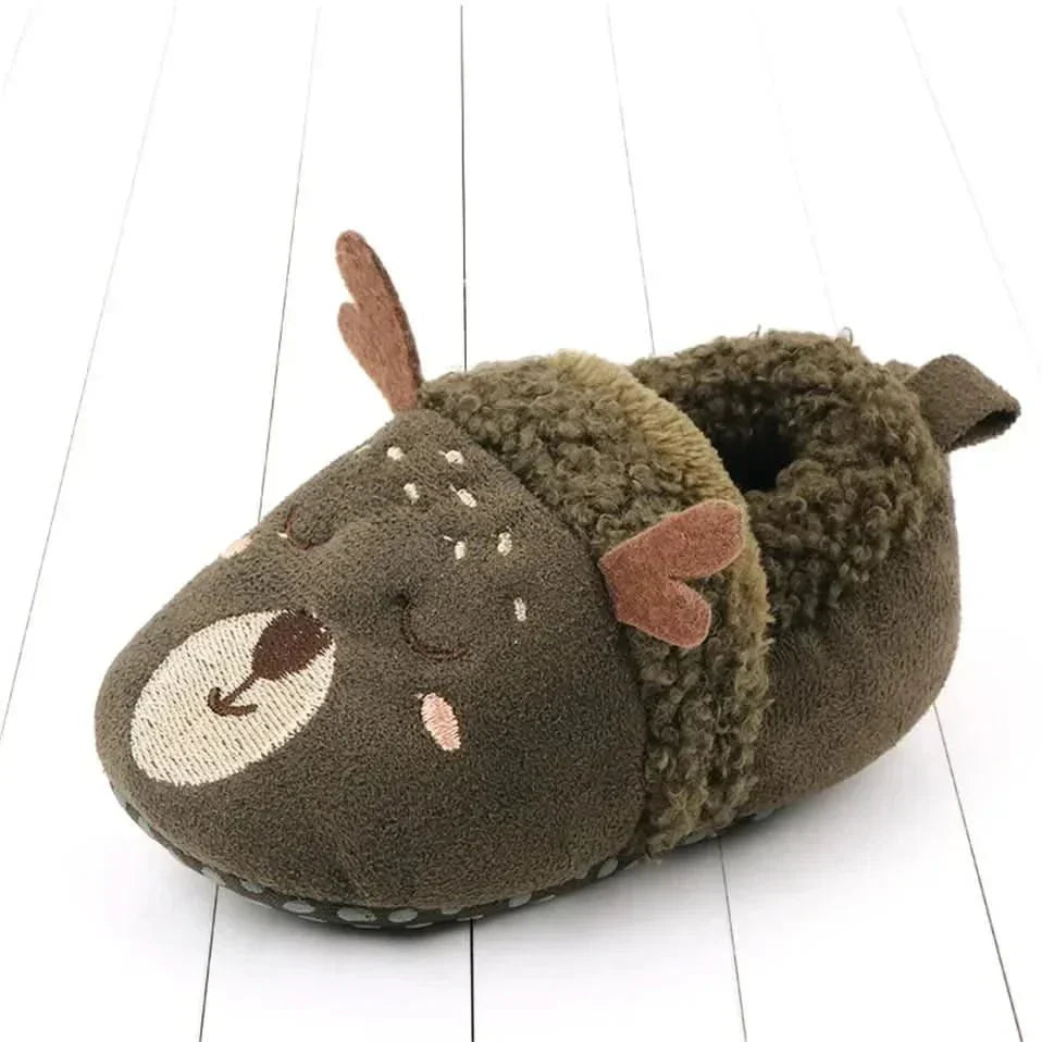 CozyTreadsの滑り止めベビー用スリッパ オールシーズン快適でしっかりグリップ