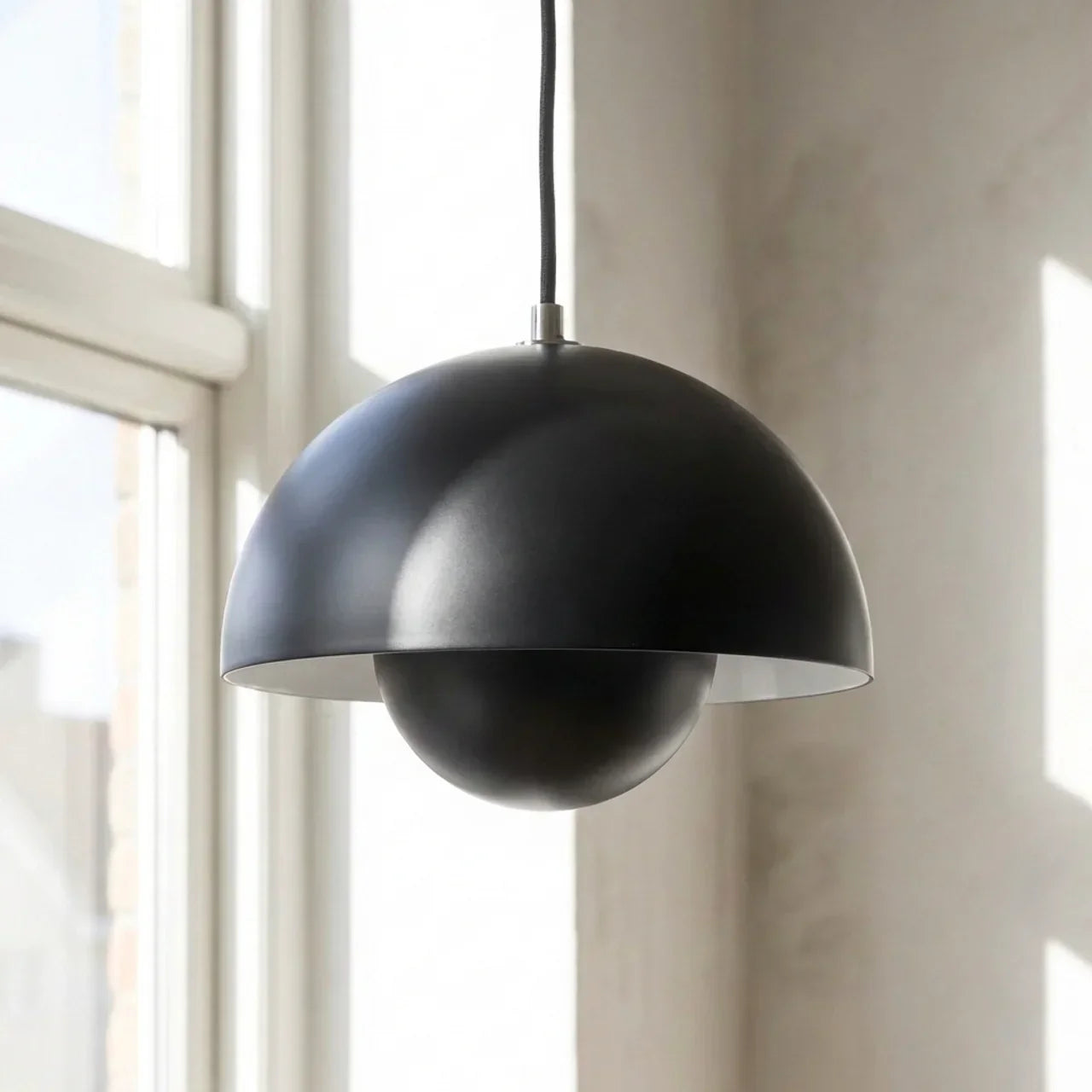 Soft-Form dänische moderne Pendelleuchte mit gewölbtem Schirm