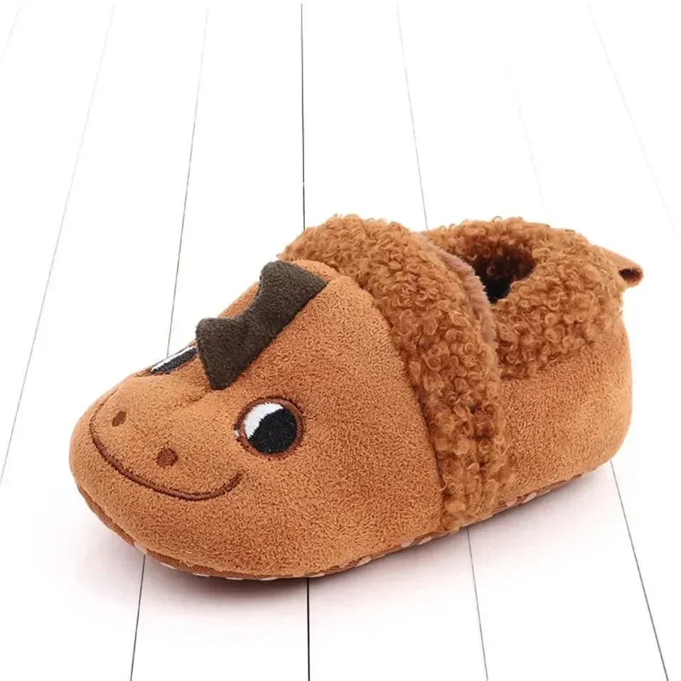 CozyTreadsの滑り止めベビー用スリッパ オールシーズン快適でしっかりグリップ
