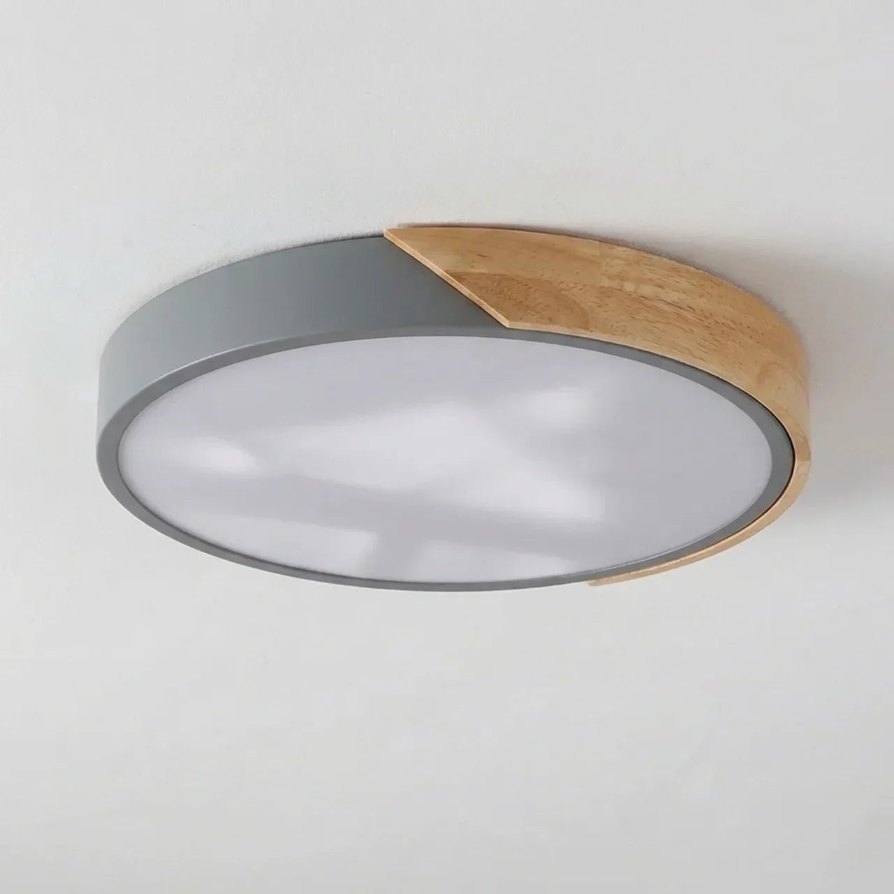 Plafonnier rond en bois à LED avec montage affleurant pour usage intérieur