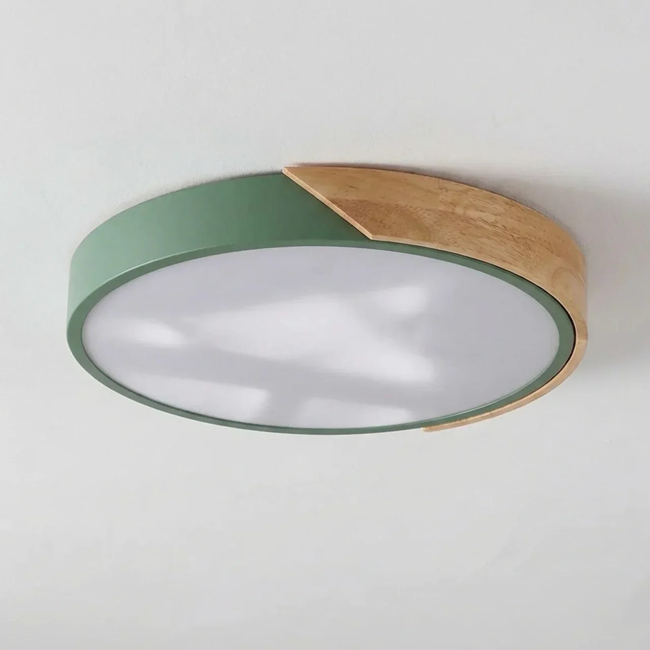 Plafonnier rond en bois à LED avec montage affleurant pour usage intérieur