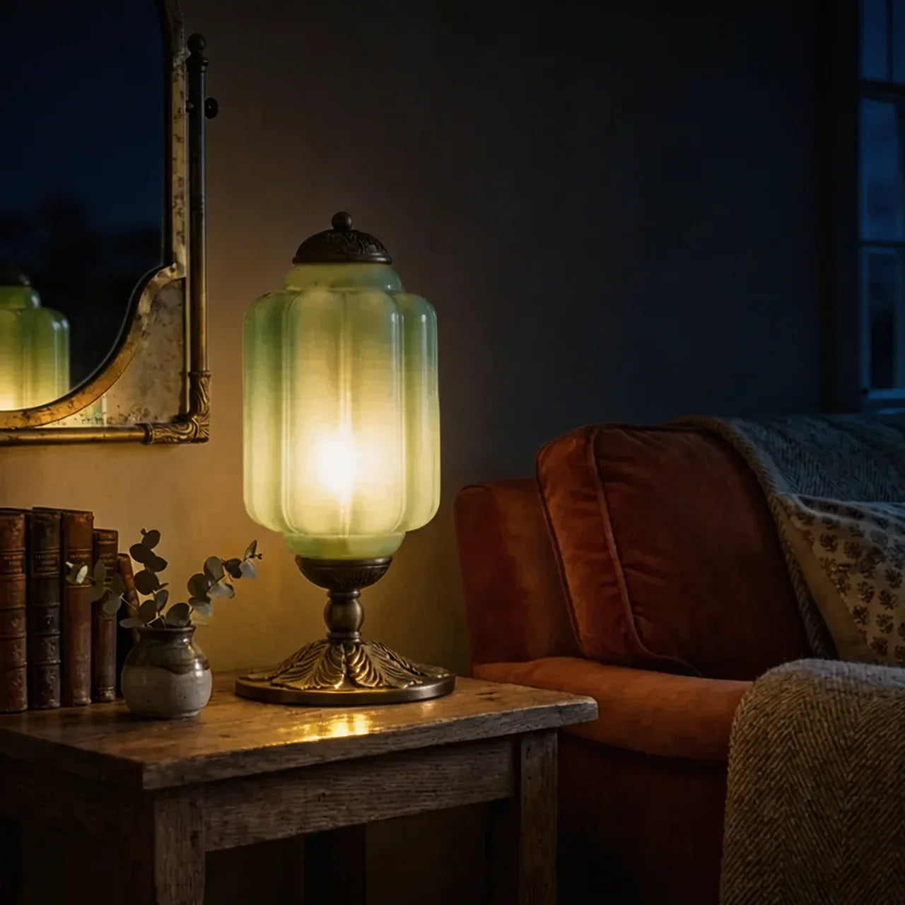 Krémová skleněná lampa s texturovaným povrchem a francouzským retro stylem