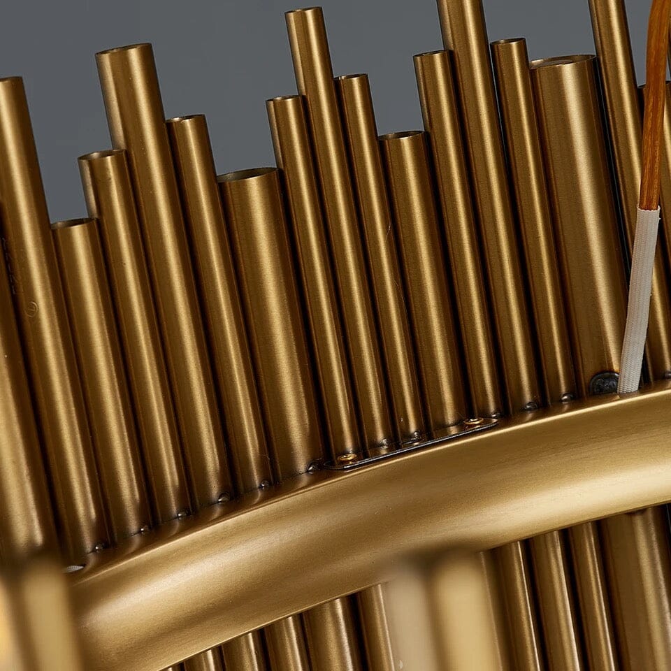 Gilded Nest Lysekrone i Gullfinish med Detaljer