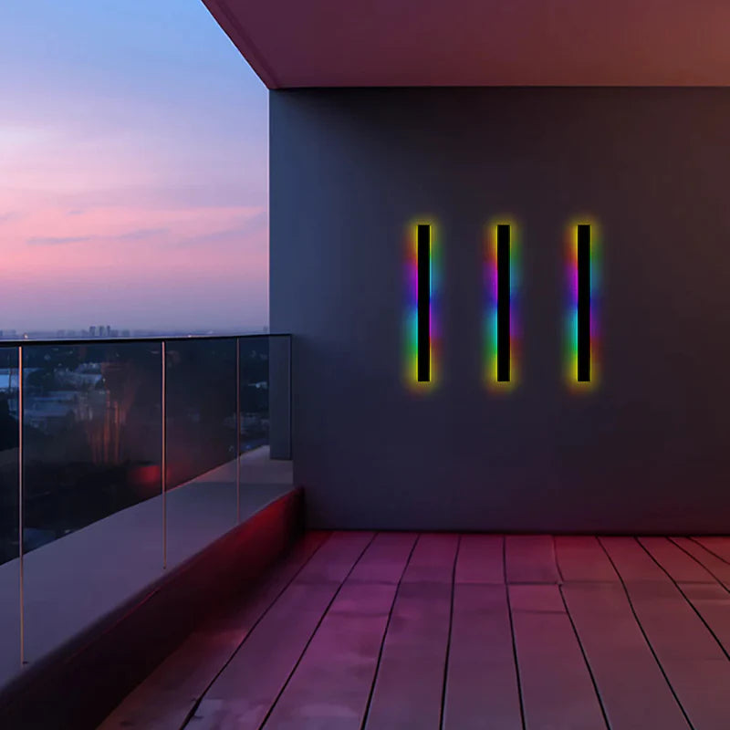 Elara | Linear Outdoor Wall Light | Orntli