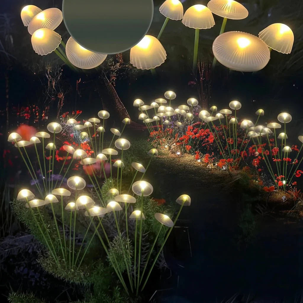 Lampa ogrodowa Jellyglow z meduzą i grzybem, zasilana energią słoneczną