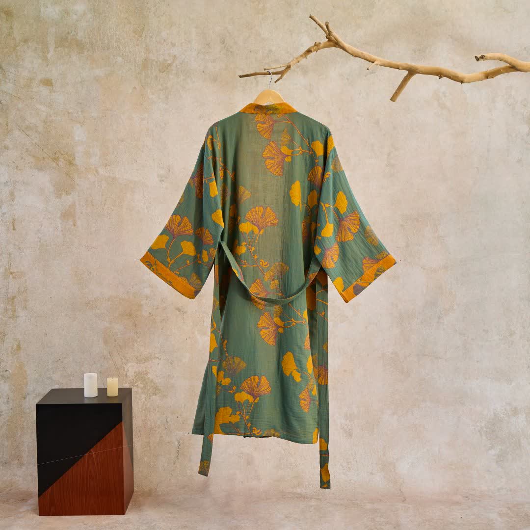 KIMORAE Reversible Cotton Bathrobe in Kimono Style for All-Season Comfort