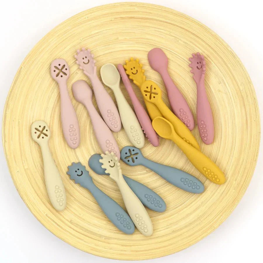 LEARN2EAT Silicone Utensils Set for Babies and Toddlers With Spoon and Fork, Knife