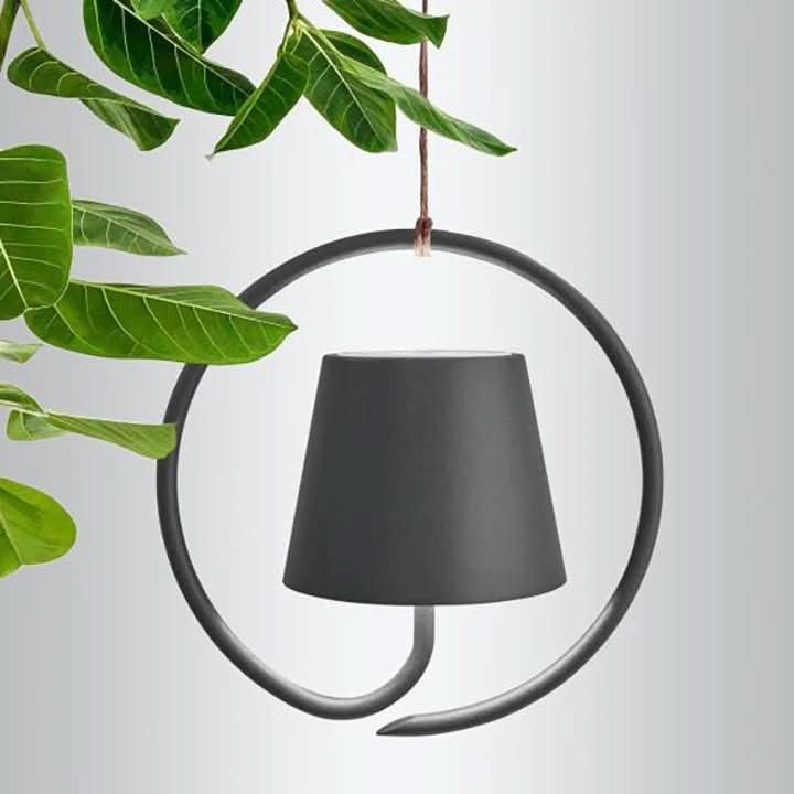 Lumipend ładowalna lampa wisząca LED z regulowanym ciepłym światłem do użytku wewnętrznego i zewnętrznego