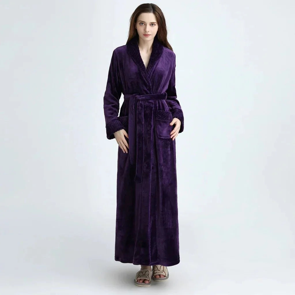 Bata Luxora Fluffy para la comodidad y el calor diario de la mujer