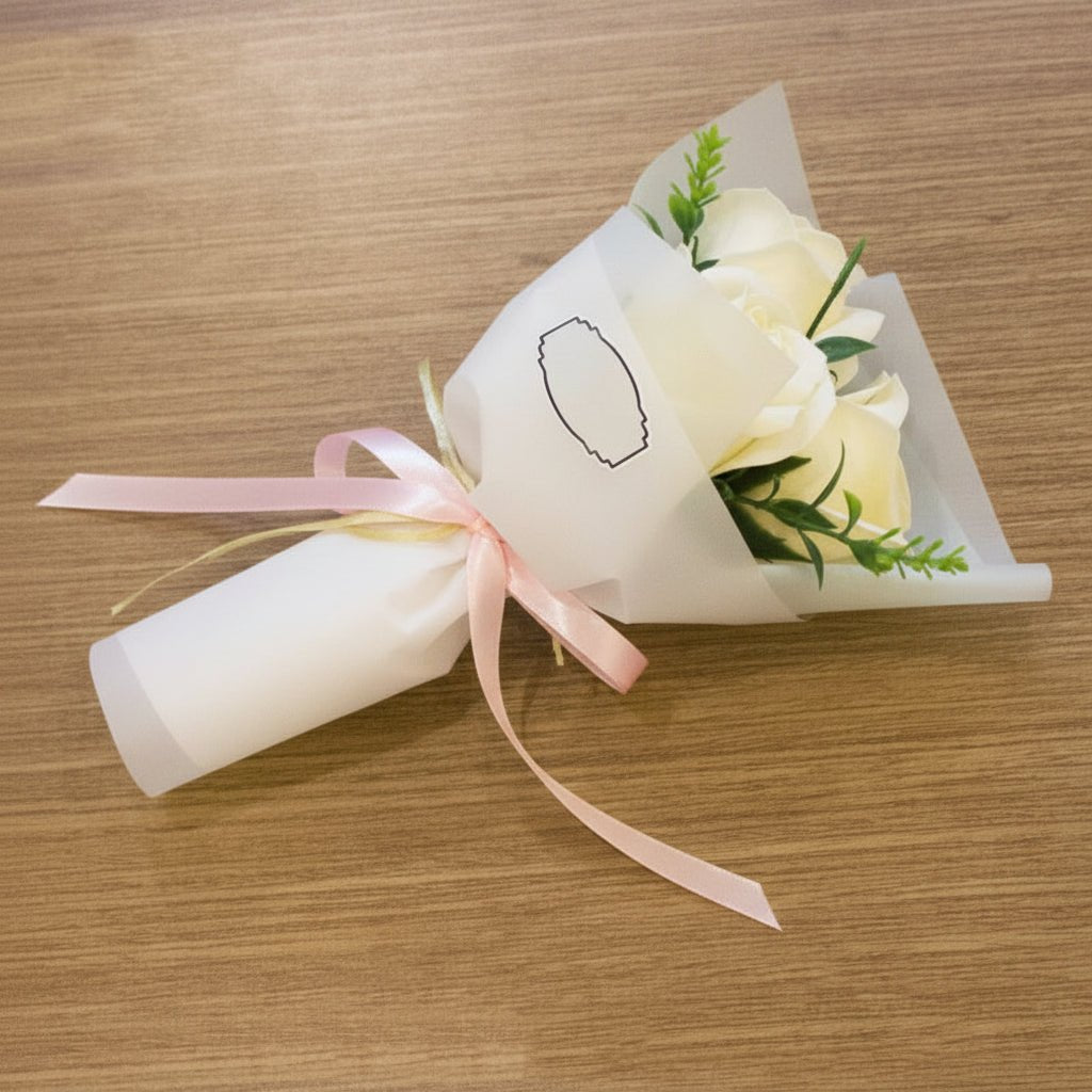 LUXSOAP Růžové mýdlové květinové kytice pro romantickou dekoraci