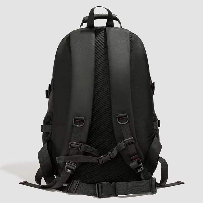 תיק יום עמיד למים HIKENZO בנפח 20-35 ליטר עם אחסון לטיולים
