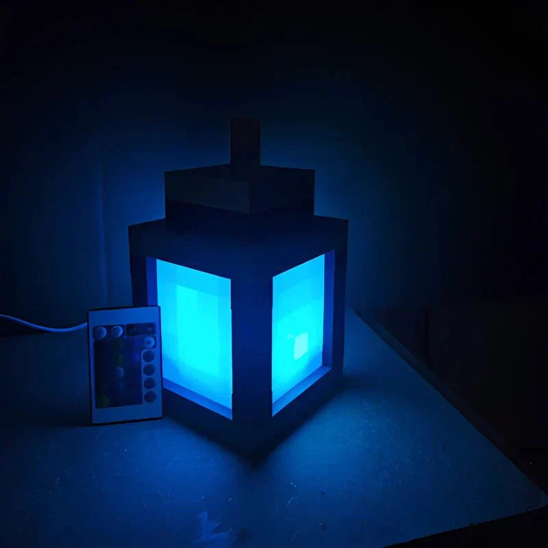 מנורת לילה רטרו פיקסל LED נטענת מבית Arcadia