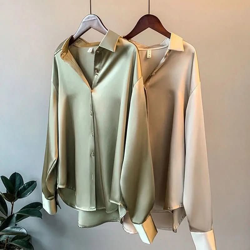 Blusa Lunaria in Seta Eleganza per Donna dal Design Lussuoso