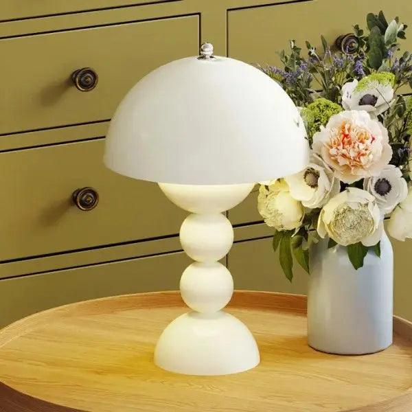 FloraGlow | Nordisk blomsterbordlampe, moderne aksent