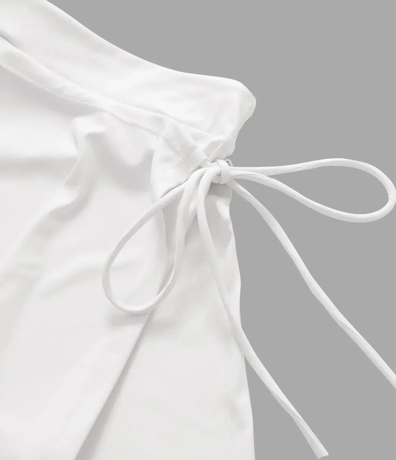Saia 2 em 1 LumaFlex CoolTouch Airy com Bolsos e Cinto de Laço para Mulheres Ativas
