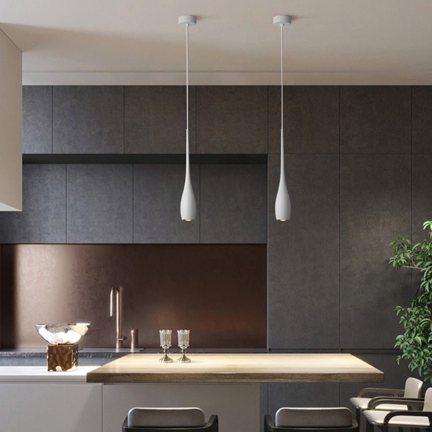 Eloria Vékony LED Függeszték Elegáns Modern Belső Terekhez