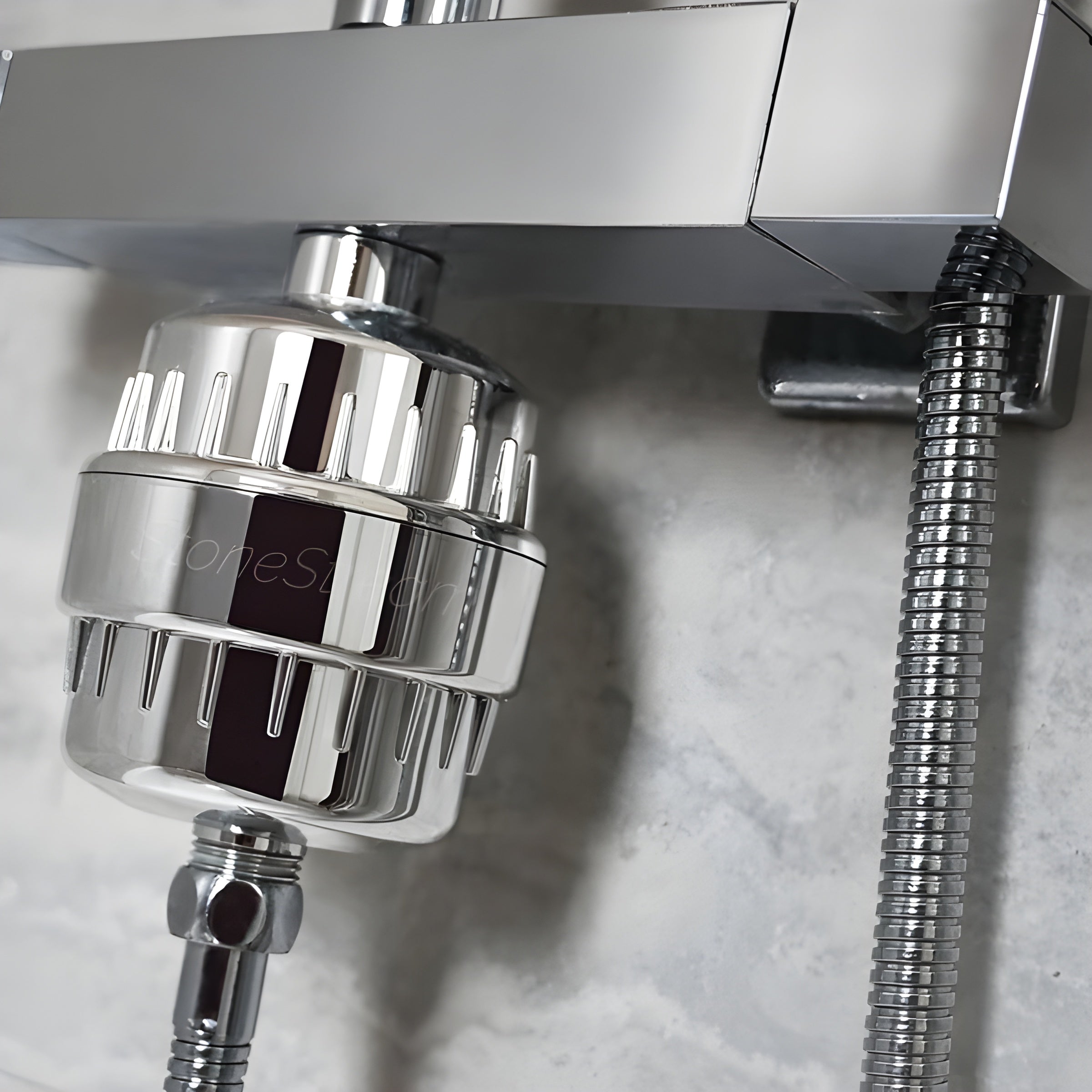 Chlorine-Reducing Shower Filter For Softer Skin And Hair Health