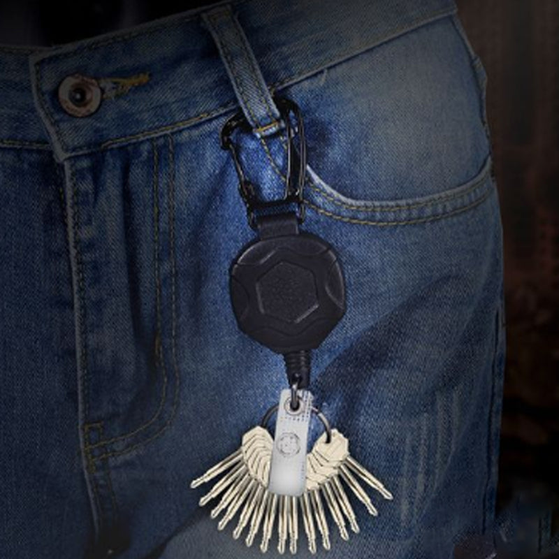 Extendable ID Badge Reel With 80cm Reach And 360 Degree Swivel Carabiner
