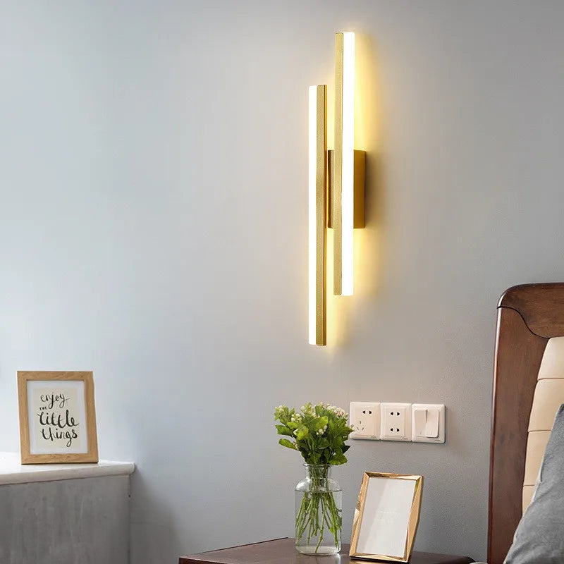 Minimalist LED Wall Light With Clean Lines | Orntli