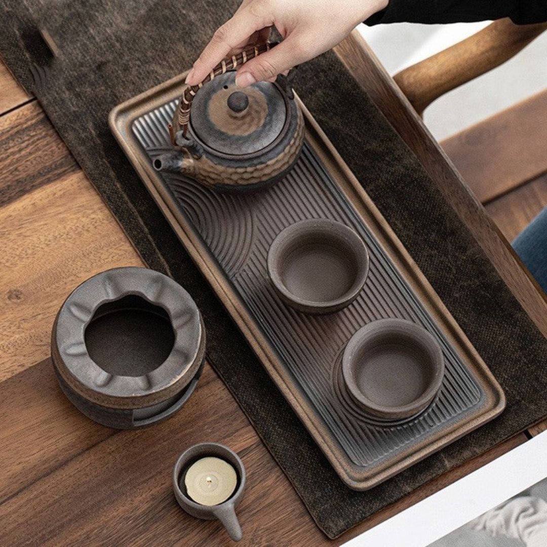 Japanisches Keramik-Teeset mit Warmhalter, 300 ml Teekanne und zwei Tassen