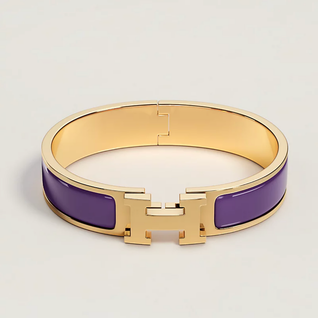 Gold Plated 18K Bracelet With Water And Sweat Resistant