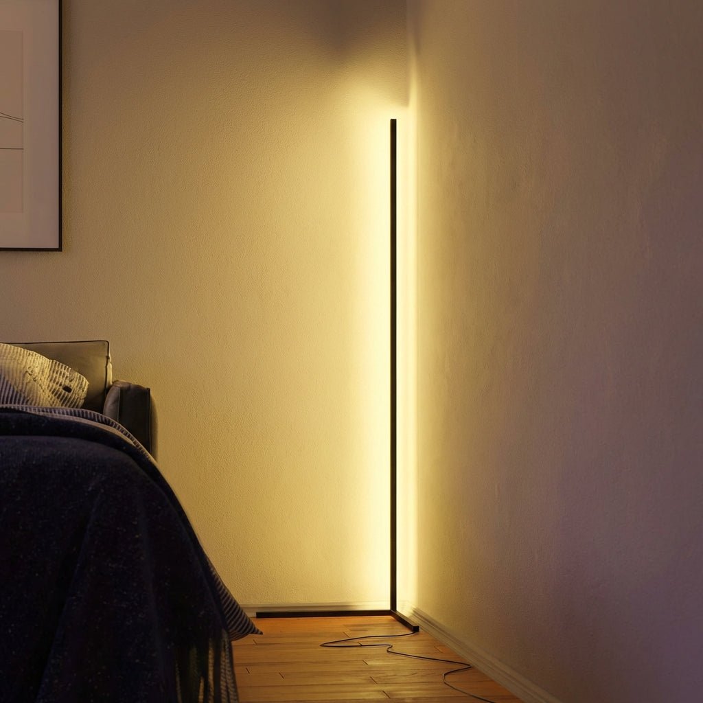 Hjørne LED Gulvlampe Med RGB Og Dimmbar Opp Ned Belysning Minimalistisk 142cm
