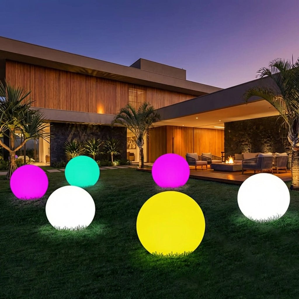Sfærisk Hagebelysning Med RGB LED Stemningslys Og Vanntett Oppladbar Kule