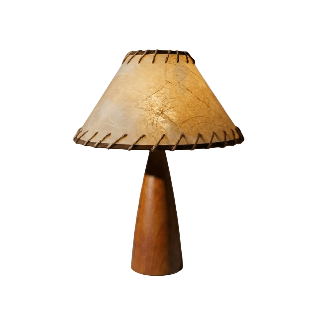 Retro Bordlampe I Massivt Tre Med Stoffskjerm For Stuer