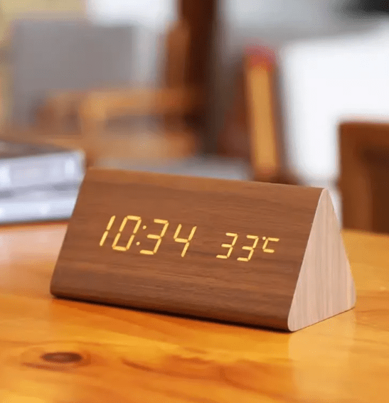 Ambiwood Sprachaktivierte LED-Uhr mit minimalistischem Holzdesign